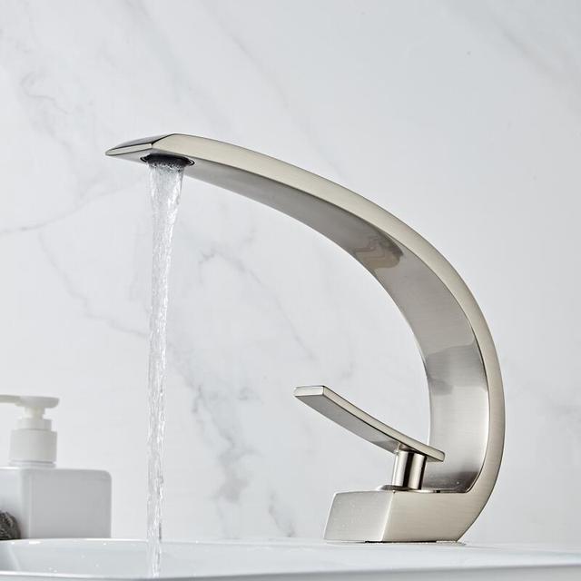 Tuqiu Basin Faucet Modern Bathroom Mixer Tap Black/Gold Wash basin Faucet Single Handle Hot and Cold Waterfall Faucet