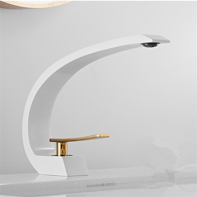 Tuqiu Basin Faucet Modern Bathroom Mixer Tap Black/Gold Wash basin Faucet Single Handle Hot and Cold Waterfall Faucet