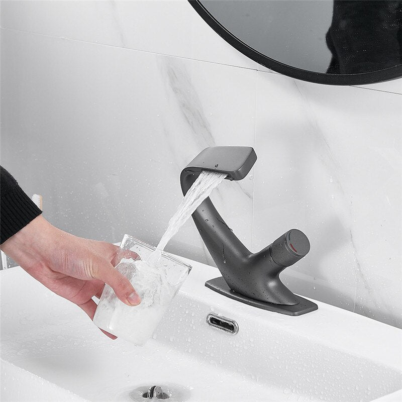 Basin Faucet Modern Black Bathroom Sink Mixer Tap Brass Chrome Wash basin Faucet Single Handle Single Hole  Crane For Bathroom